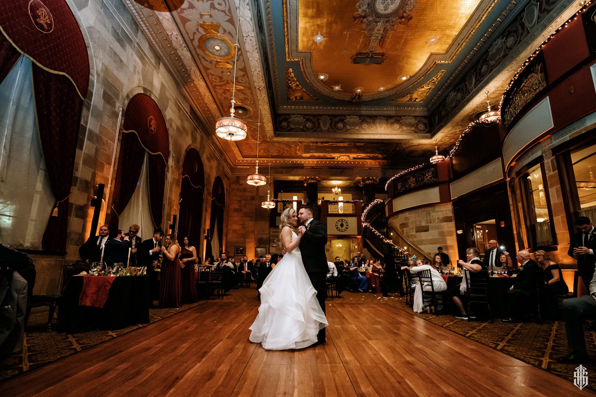Real wedding celebration at The Society Room of Hartford