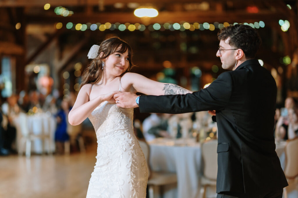 First dance at Bill Miller's Castle - Bruno Sauma Photography 