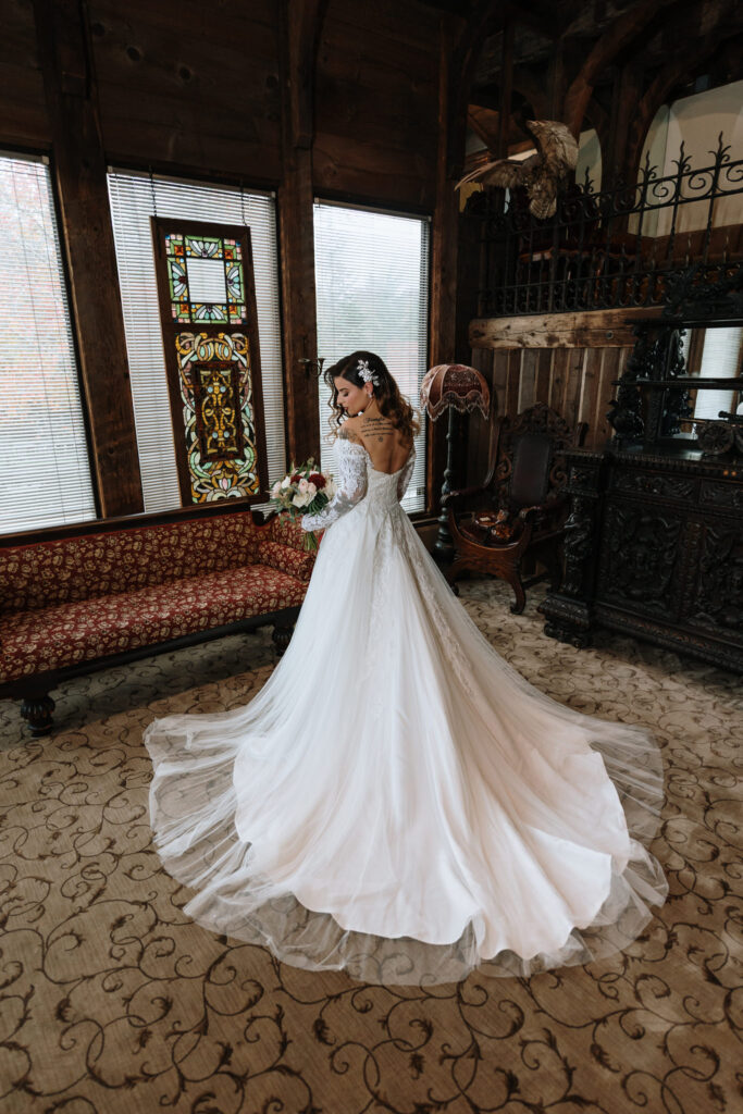 Editorial style portrait of the bride at Bill Miller's Castle bridal suite - Bruno Sauma Photography 